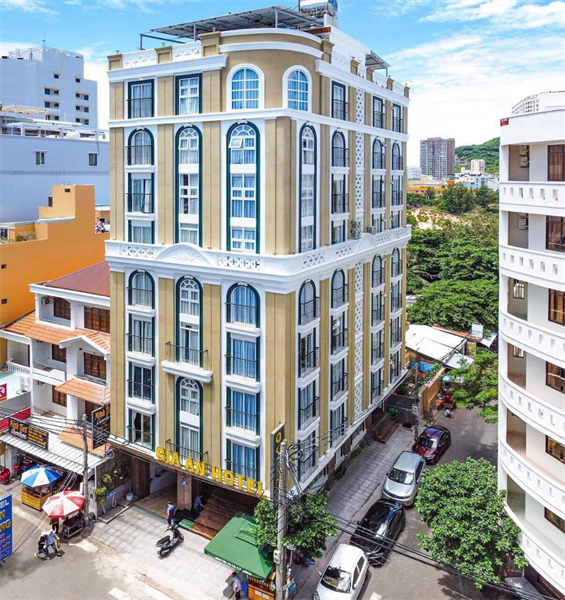 Cho Thuê Khách Sạn Trung Tâm Bãi Sau Thuỳ Vân, Thành Phố Vũng Tàu.